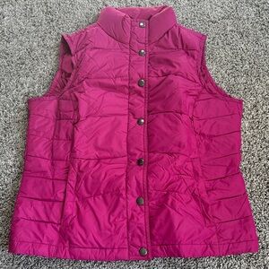 Lands'‎ End Women's Fuchsia Quilted Vest